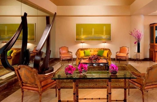 Union Square Apartment | Deluxe King Room Near Apple Union Square SAN