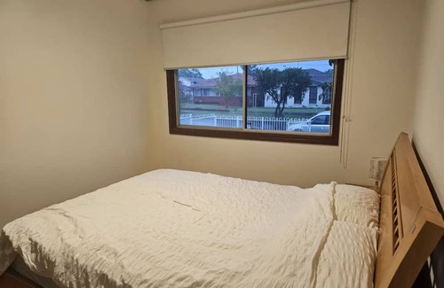 Chipping Norton House | Relax at Chipping Norton Entire 3 bedroom home
