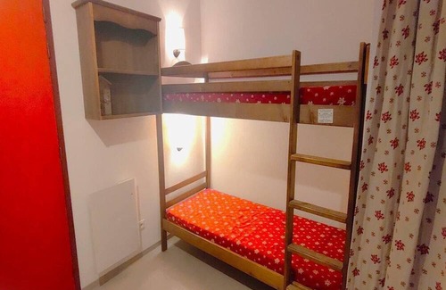 Vallouise-Pelvoux Apartment | 2nd floor, view mountain, balcony, ski locker, 35m², Pelvoux