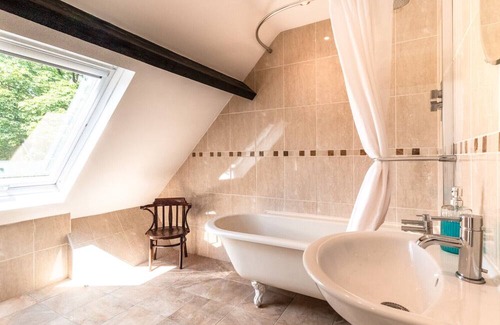 Lea House | The Coach House - Lea