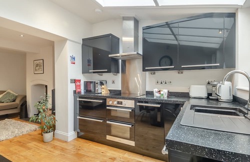 Overstrand Cottage | 2 bedroom accommodation in Overtrand, near Cromer