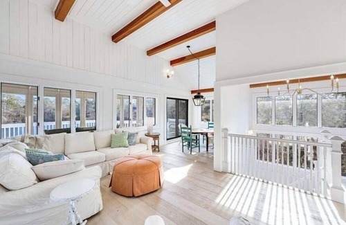 North Falmouth House | NEW for 2024. Waterfront renovated home near Shining sea bike path. RPMS145