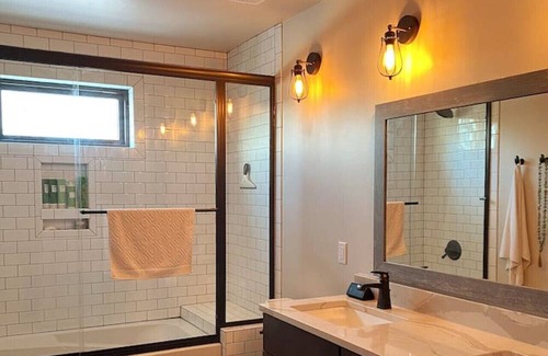 Fairplay House | Buffalo Peak View Haus (3 bedroom)