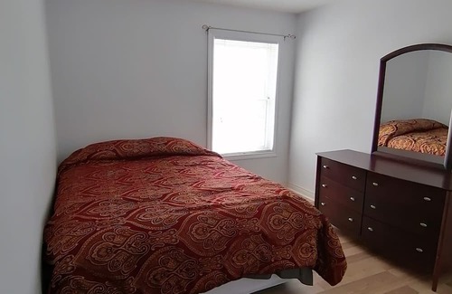 Courtice House | Entire cozy home in Courtice, Ontario