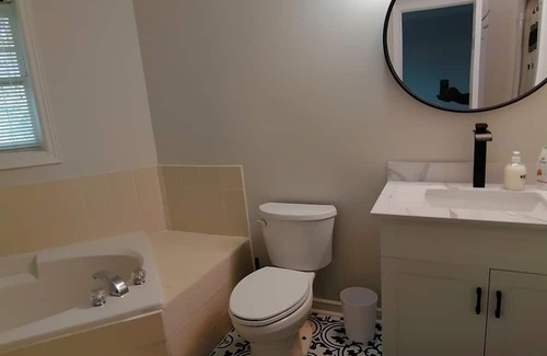 Courtice House | Entire cozy home in Courtice, Ontario