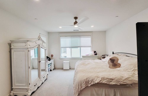 Irvine House | Family home with luxury amenities in Great Park Irvine. Month to month available