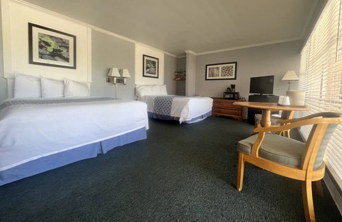 Eureka Springs Hotel | The Land O Nod Inn
