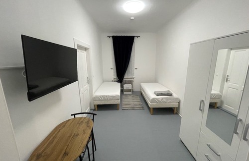 Potsdam Nord Apartment | Familien Apartment /Pension in Potsdam 3km von Schloss Sanssouci
