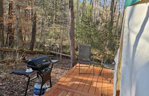 Morganton RV Rental | Yurt at Lake James and Fonta Flora hiking trail