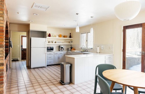 Mountain Dale House | Mountain Dale Vacation Rental w/ Private Hot Tub!