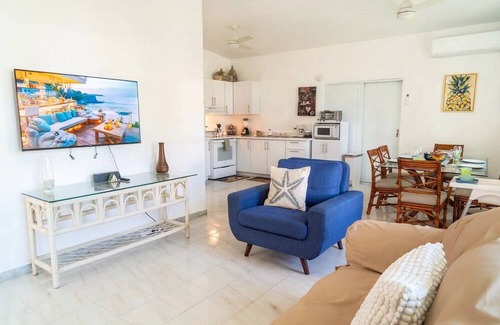 Cienaga Baja House | Mariyoliana Rainforest Jewel in Colinas Yunque