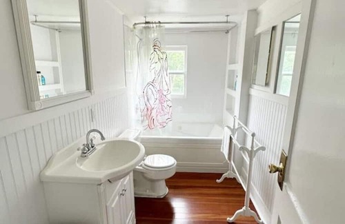 Westhampton House | Historic Hamptons Hideaway