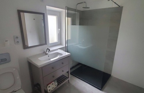 Saint-Remy-la-Varenne House | Country house being renovated in a village on the banks of the Loire.