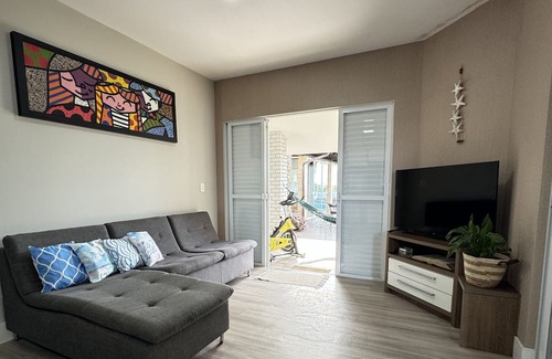 Palhoca Boat Rental | Maravilhosa casa frente Mar c/ piscina na Pinheira