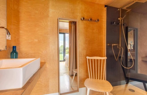 Grosbreuil House | Maison de Campagne Avec Piscine Intérieure