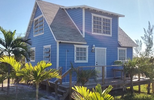 Great Harbour Cay Cottage | Spacious 1 Bebroom Cottage on Sugar Beach Road