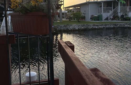 Punta Gorda House | Punta Gorda Mobil home w/enclosed lanai Steps from pool/club house. Dog friendly