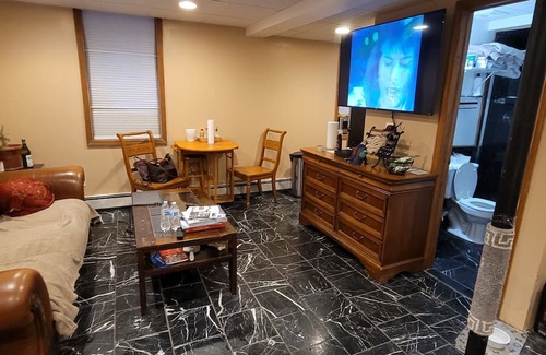 Halesite Apartment | Studio large room, kitchenette, full bath, off street parking 1 car
