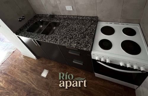 Rio Cuarto Apartment | Mares IV 10