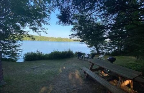 Nominingue House | Caban 5, au bord du lac noir !