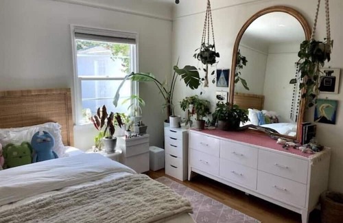 Pacific Palisades House | Cheerful & Sunny 2 bedroom home 1/2 mile to Beach. Dog Friendly!