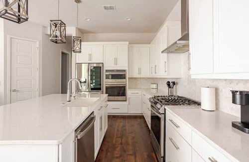 Gainesville House | Grand Preserve Estate Near UF & Attractions