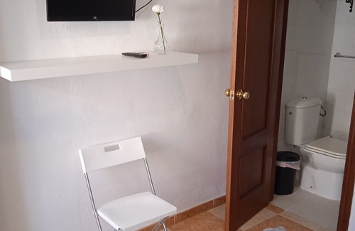 Jedula House | Pensión Montero