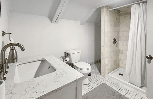 Kerhonkson House | Historic property with modern fixtures, alfresco dining, & views - dog-friendly