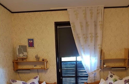 Niedernhausen Apartment | Holiday home Haus Xenophil