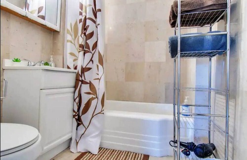 Marietta Apartment | 👑 King bed + 4K TV Two bedrooms⚡Fast Wifi! /