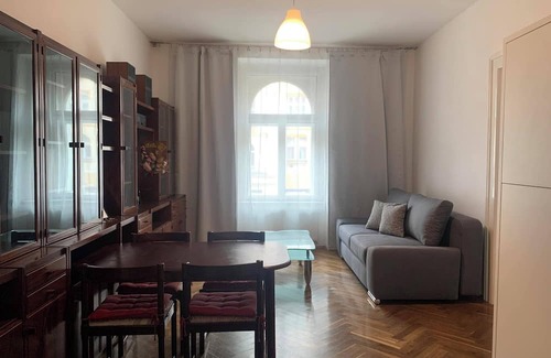 Vrsovice Apartment | 1 Bob's Apartment: 2 bedrooms + living room