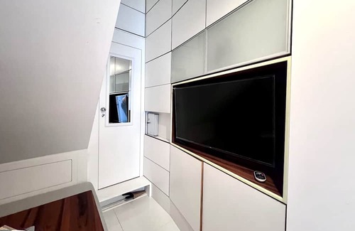 Churchill Apartment | Tiny but mighty studio Pimlico, great location!