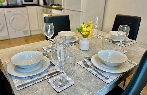 Valentines House | Modern Cosy 1 Bed Ilford Home