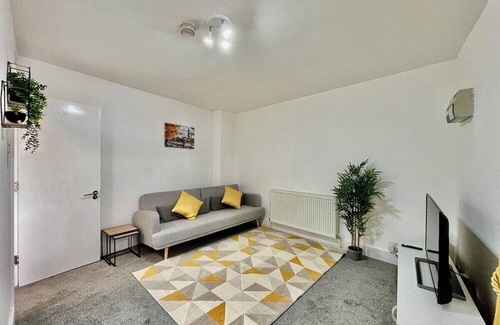 Valentines House | Modern Cosy 1 Bed Ilford Home