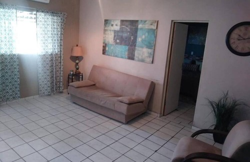 Sitio Irema House | Casa de Praia p/ Família, Confortável, bem Arejada