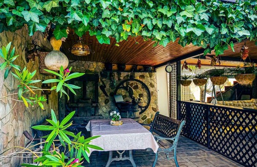Srednje Grcevje House | Holiday home peaceful surroundings