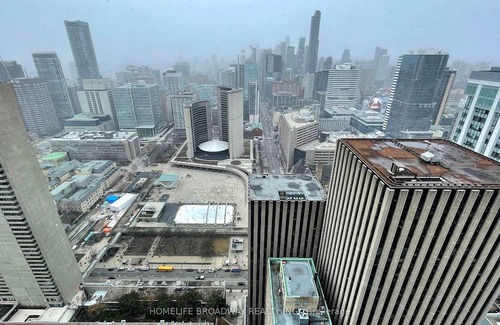Financial District Apartment | One bedroom luxury condo located within the heart of Toronto financial district!