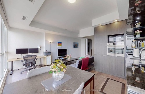 Financial District Apartment | One bedroom luxury condo located within the heart of Toronto financial district!