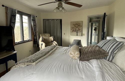 Boston Heights House | The Brupoppy Farm & Stay is farm located in the heart of Boston Heights Ohio.