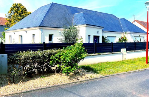 La Chaussee-Saint-Victor House | Maison au Cœur des Châteaux de la Loire