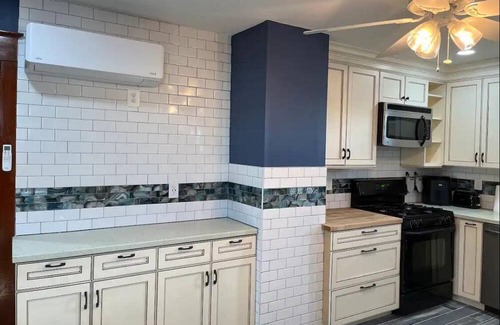 Wildwood House | Multi-Family by the Bay!