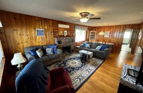 Saratoga Springs House | Saratoga Lake Home with Private Dock. Minutes to Saratoga Springs!