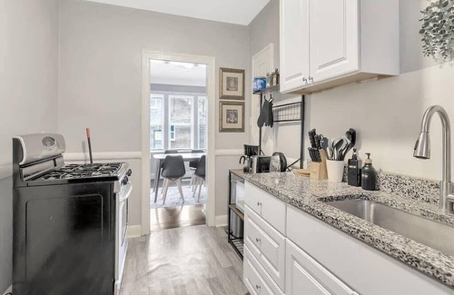 Detroit Apartment | Cozy Home Near Downtown Detroit
