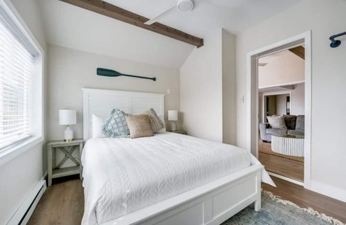 Westbrook Center Cottage | 3BR Private Cottage w/ Pool in Old Saybrook