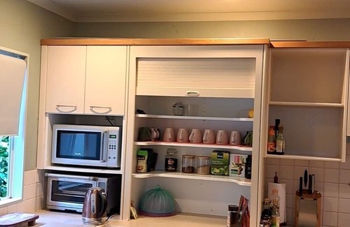 Te Rapa House | Sunny 4 bedrooms house with Free Wi-Fi