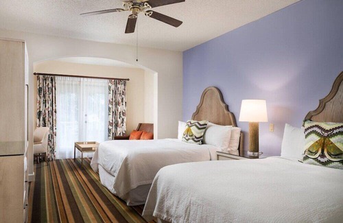 Celebration House | 2 Connecting Suites at a 4⭐️ Hotel