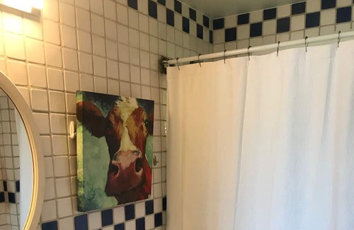 Montague Cottage | Lake Michigan Beach Cottage