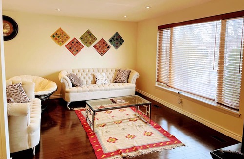Newtonbrook House | Your Perfect Home Away From Home