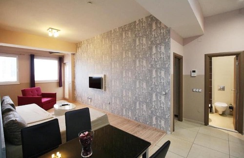 Centar House | Centrally located in Skopje, just a 5-minute walk from the main Square.