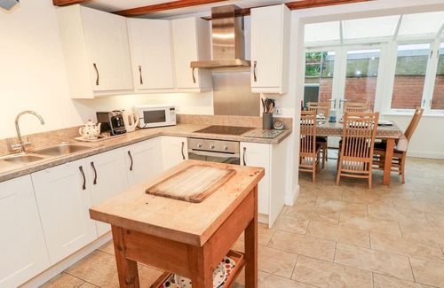 Aberporth House | GAZETTE, pet friendly, luxury holiday cottage in Aberporth